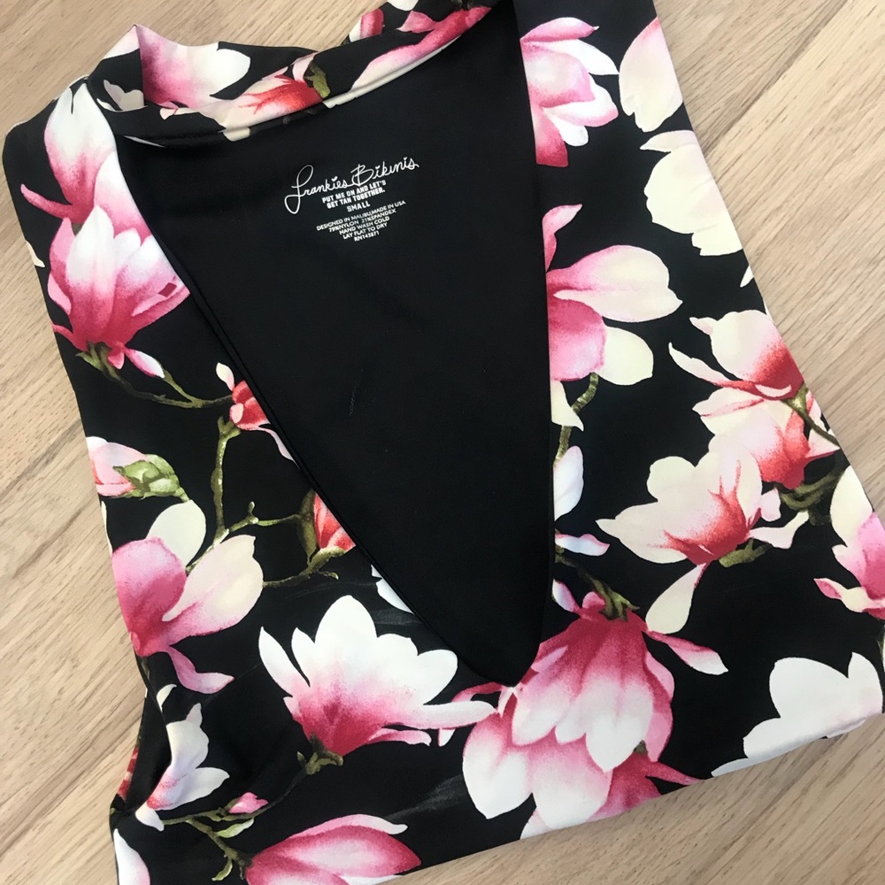 FRANKIES 🌟 Harley Top